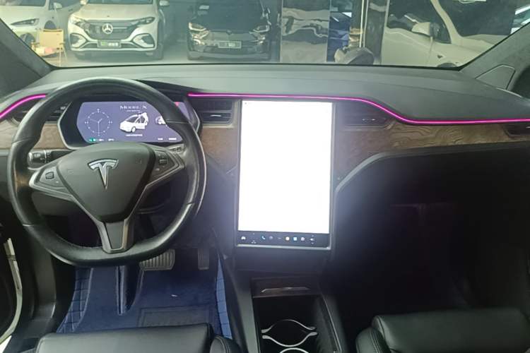 Used Tesla Model X 2020 Long-Range Upgrade Version Center Console