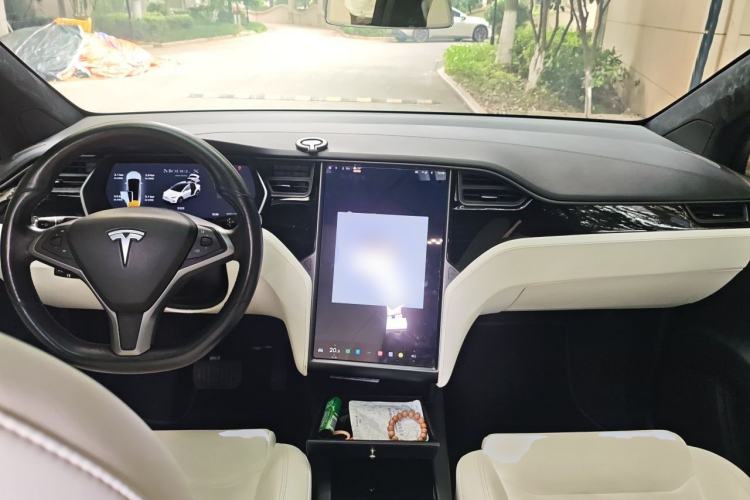 Used Tesla Model X 2020 Long-Range Upgrade Version Center Console