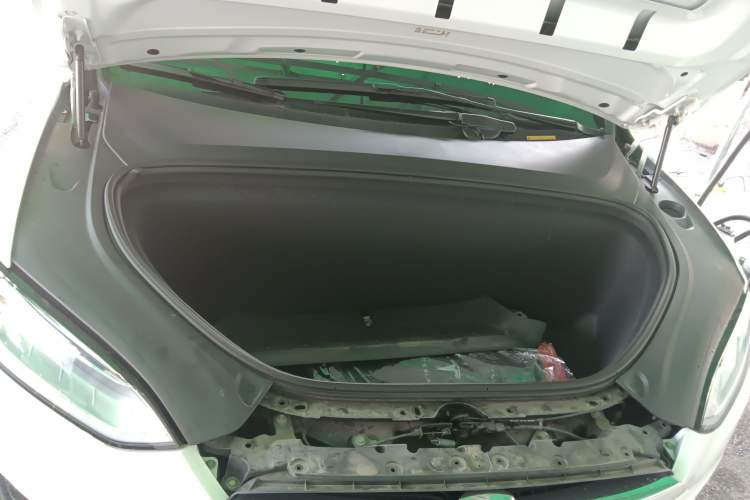 Used Tesla Model X 2020 Long-Range Upgrade Version Engine Bay