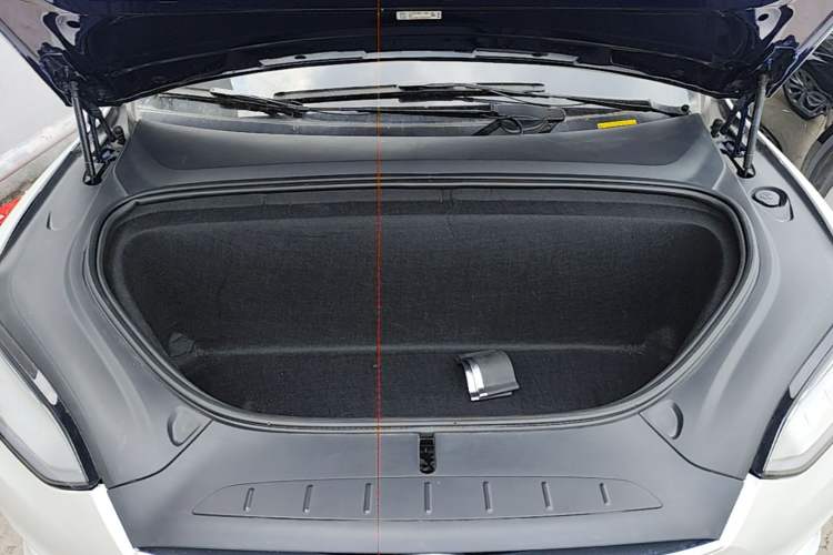 Used Tesla Model X 2020 Long-Range Upgrade Version Engine Bay