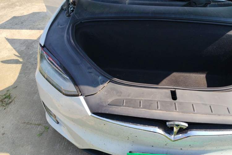 Used Tesla Model X 2020 Long-Range Upgrade Version Engine Bay Right