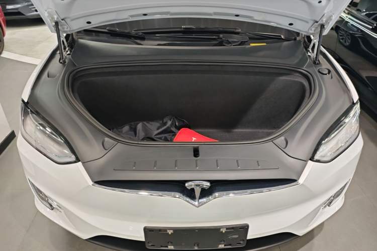 Used Tesla Model X 2020 Long-Range Upgrade Version Engine Bay