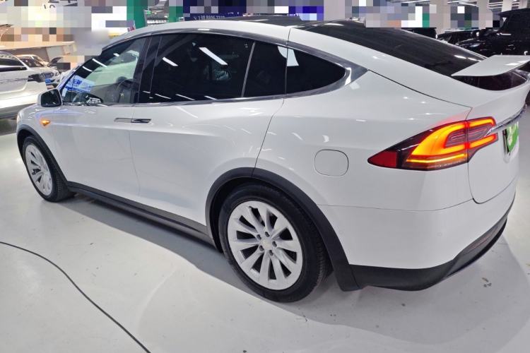 Used Tesla Model X 2020 Long-Range Upgrade Version Exterior 3