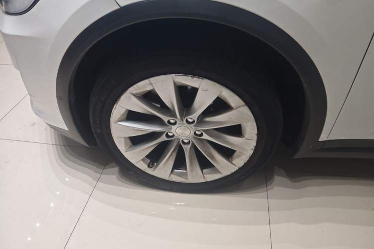 Used Tesla Model X 2020 Long-Range Upgrade Version Exterior 7