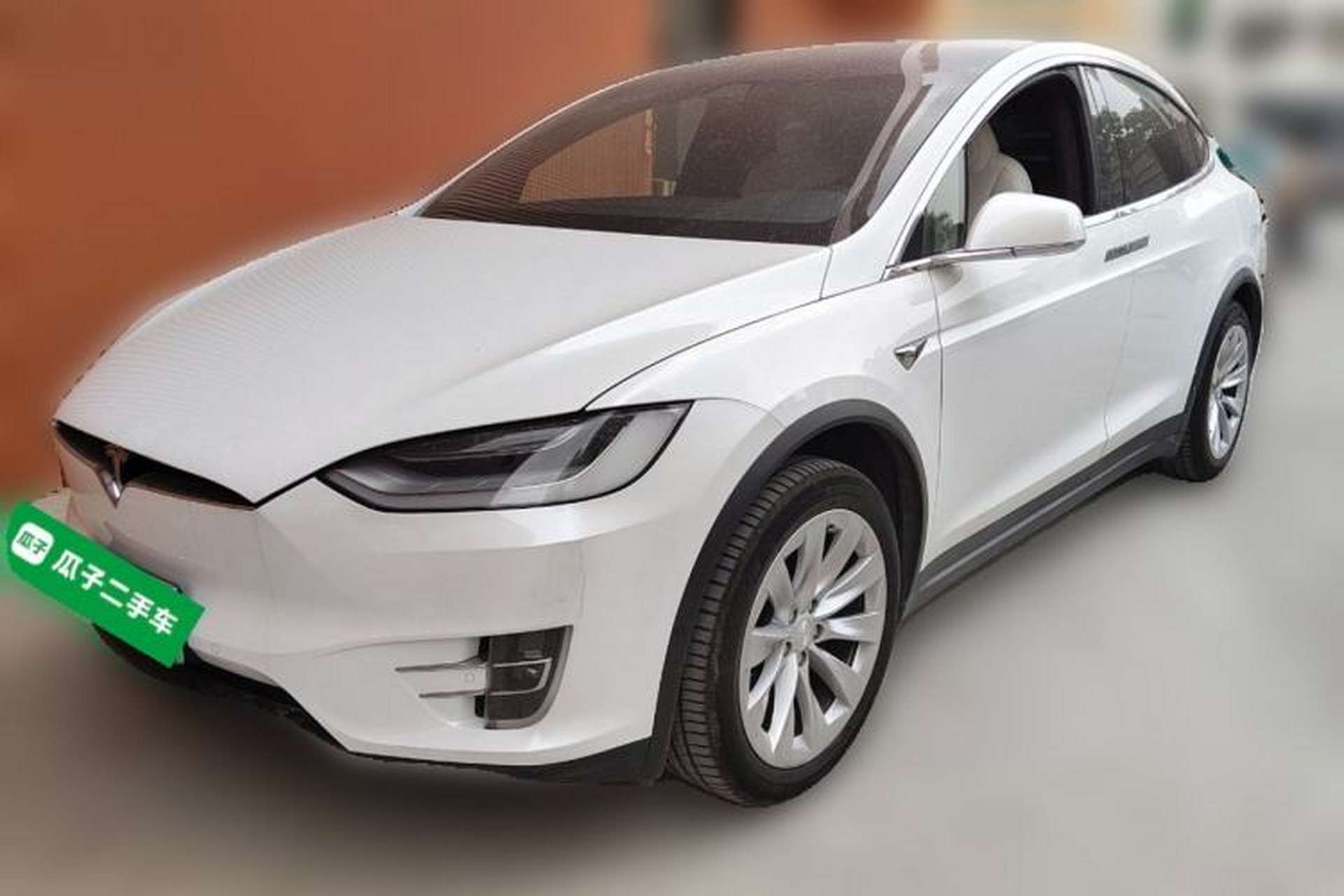 Used Tesla Model X 2020 Long-Range Upgrade Version Front Left 45 Deg
