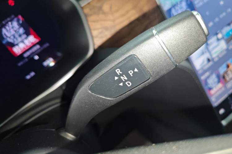 Used Tesla Model X 2020 Long-Range Upgrade Version Gear Lever