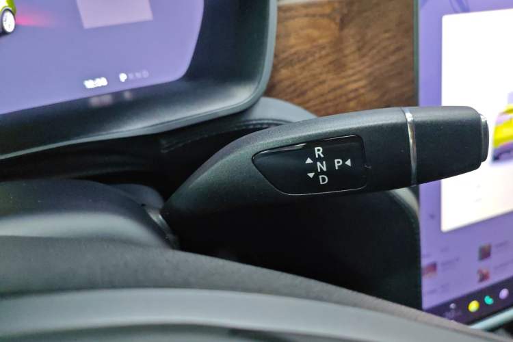 Used Tesla Model X 2020 Long-Range Upgrade Version Gear Lever