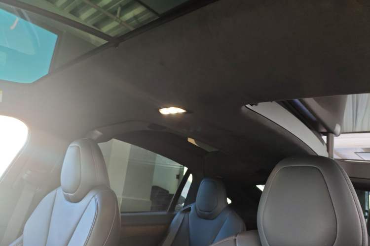 Used Tesla Model X 2020 Long-Range Upgrade Version Headliner