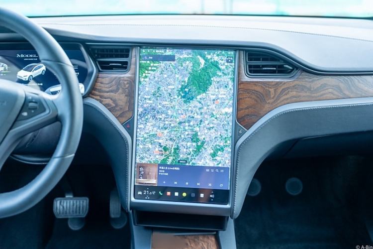 Used Tesla Model X 2020 Long-Range Upgrade Version Interior 5