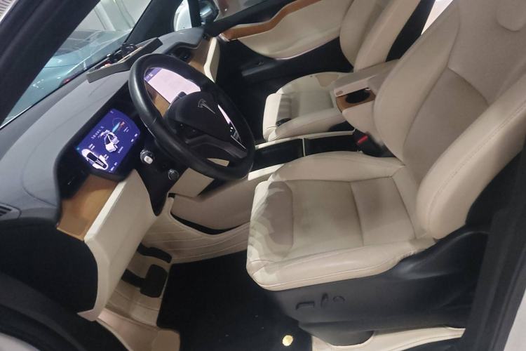 Used Tesla Model X 2020 Long-Range Upgrade Version Left Front Seat