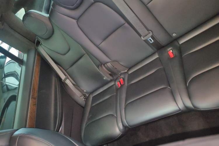 Used Tesla Model X 2020 Long-Range Upgrade Version Left Rear Seat