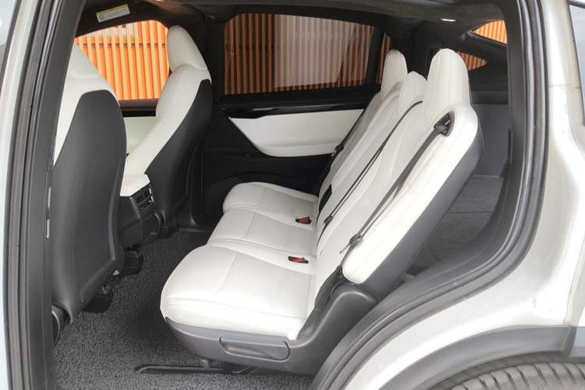 Used Tesla Model X 2020 Long-Range Upgrade Version Left Rear Seat