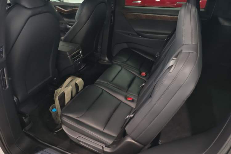 Used Tesla Model X 2020 Long-Range Upgrade Version Left Rear Seat