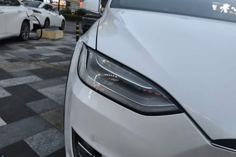 Used Tesla Model X 2020 Long-Range Upgrade Version Right Front Headlight