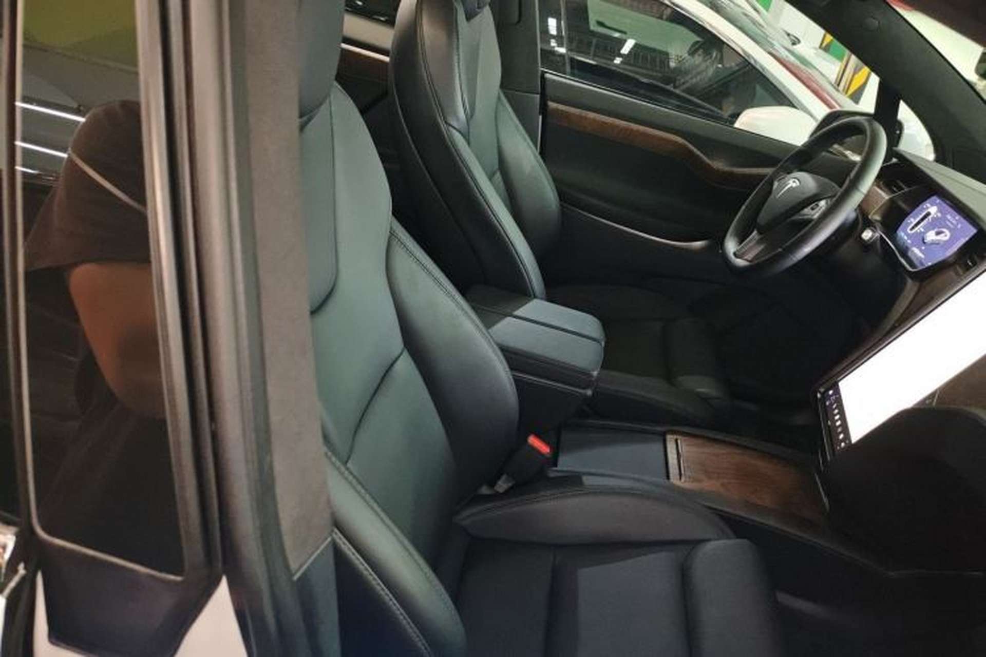 Used Tesla Model X 2020 Long-Range Upgrade Version Right Front Seat