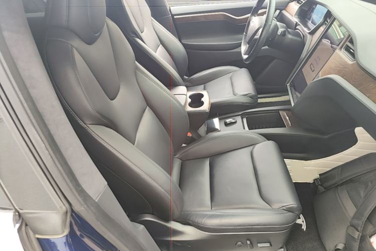 Used Tesla Model X 2020 Long-Range Upgrade Version Right Front Seat