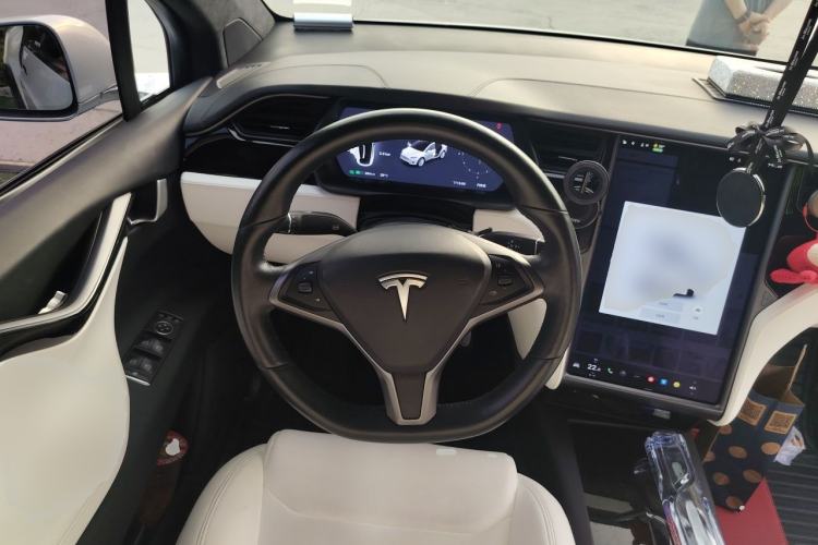 Used Tesla Model X 2020 Long-Range Upgrade Version Steering Wheel