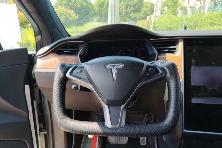 Used Tesla Model X 2020 Long-Range Upgrade Version Steering Wheel