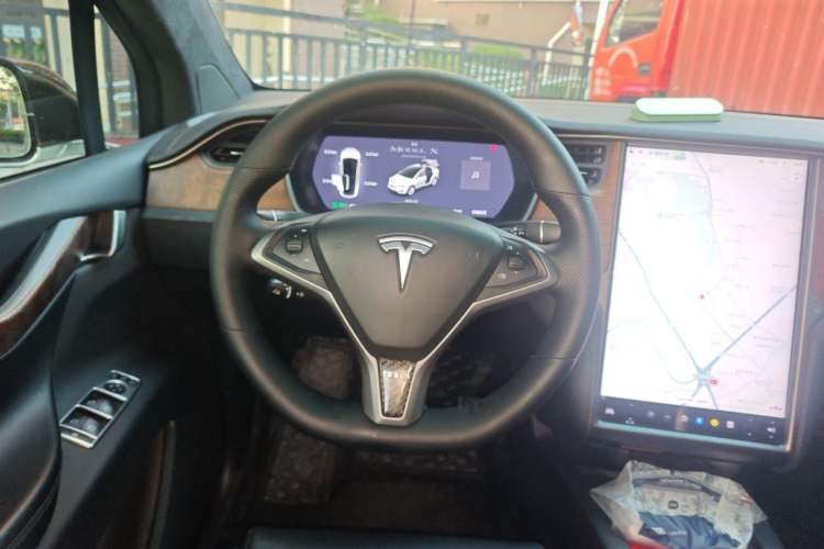 Used Tesla Model X 2020 Long-Range Upgrade Version Steering Wheel