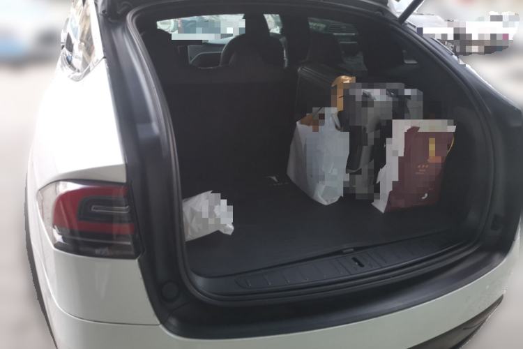Used Tesla Model X 2020 Long-Range Upgrade Version Trunk