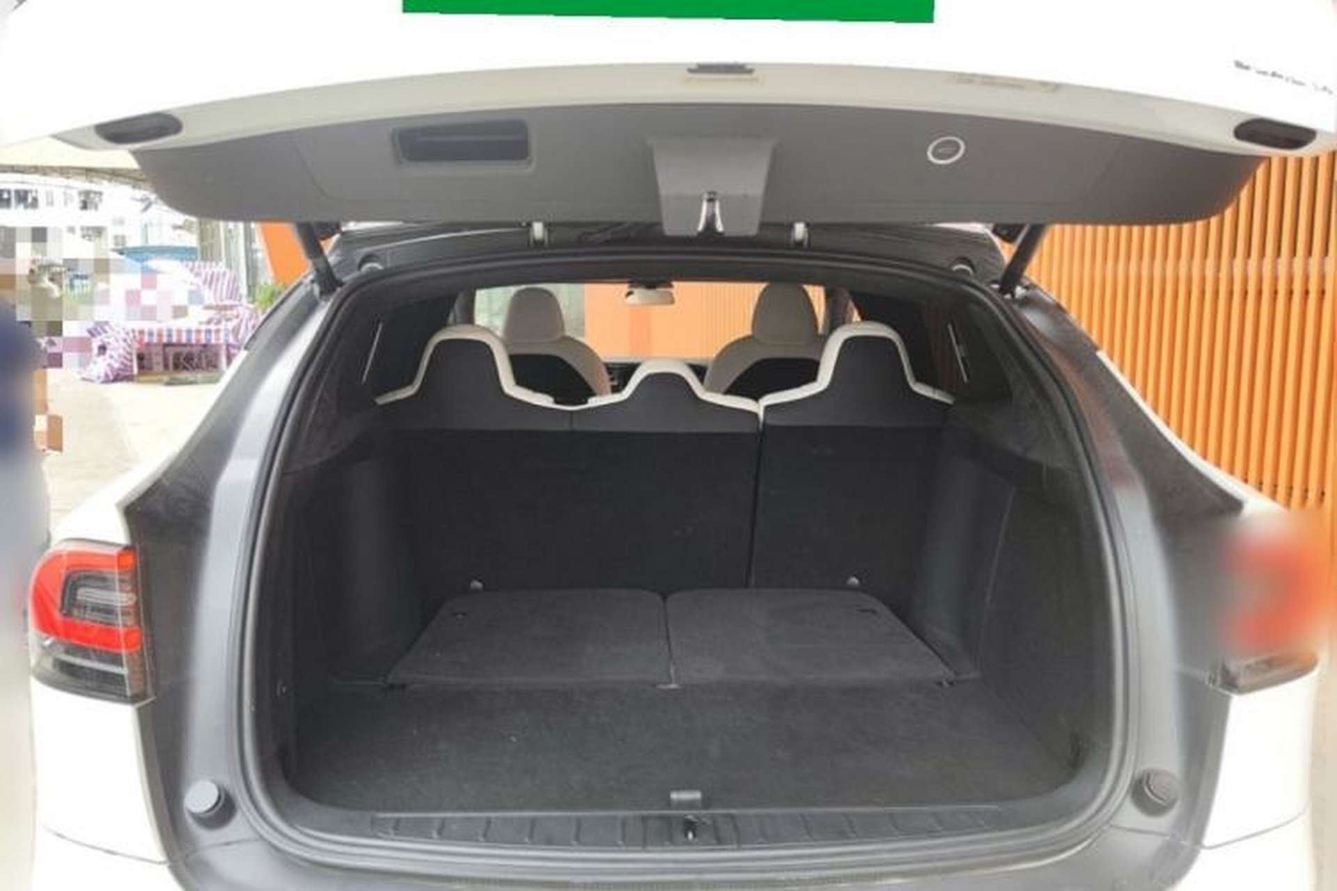 Used Tesla Model X 2020 Long-Range Upgrade Version Trunk