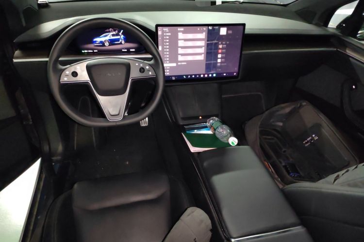 Used Tesla Model X 2023 Dual-Motor All-Wheel-Drive Version Center Console
