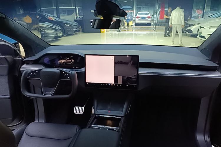 Used Tesla Model X 2023 Dual-Motor All-Wheel-Drive Version Center Console