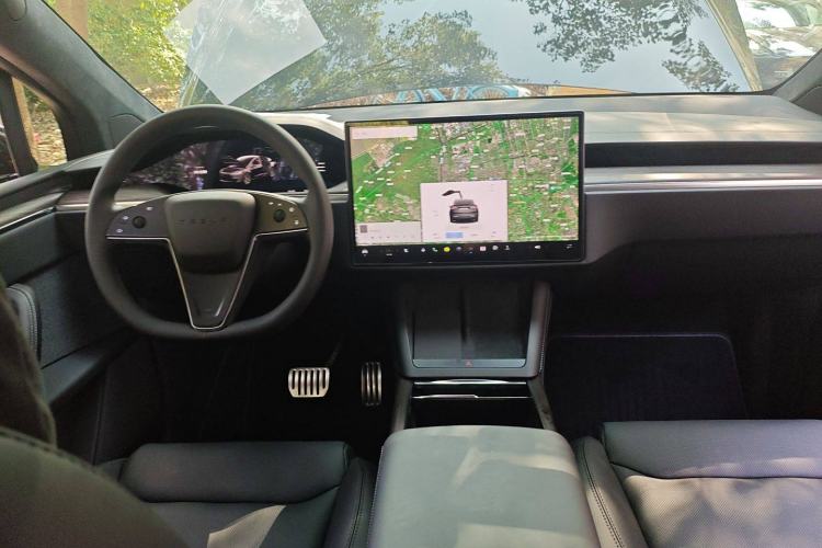 Used Tesla Model X 2023 Dual-Motor All-Wheel-Drive Version Center Console