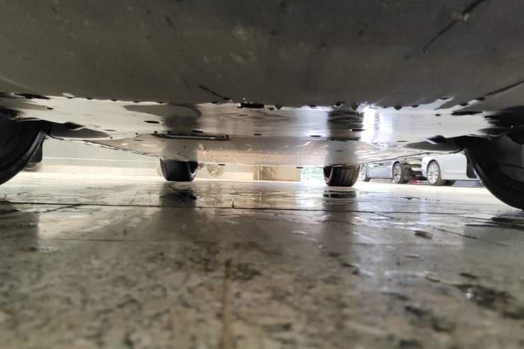 Used Tesla Model X 2023 Dual-Motor All-Wheel-Drive Version Chassis Front