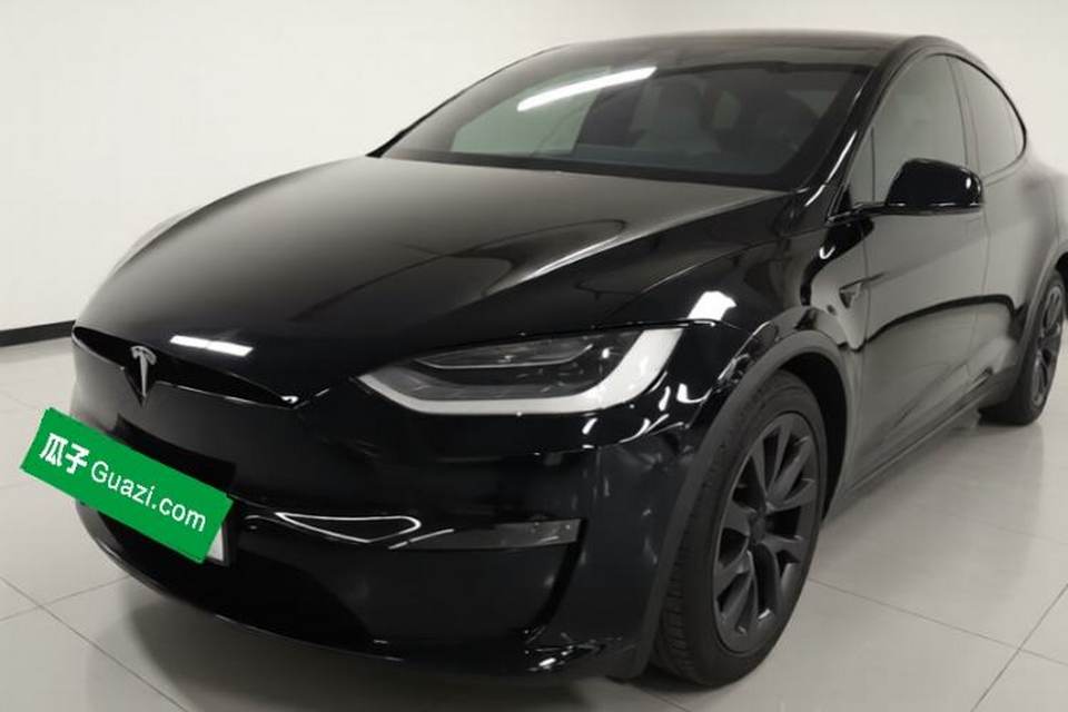 Tesla Model X 2023