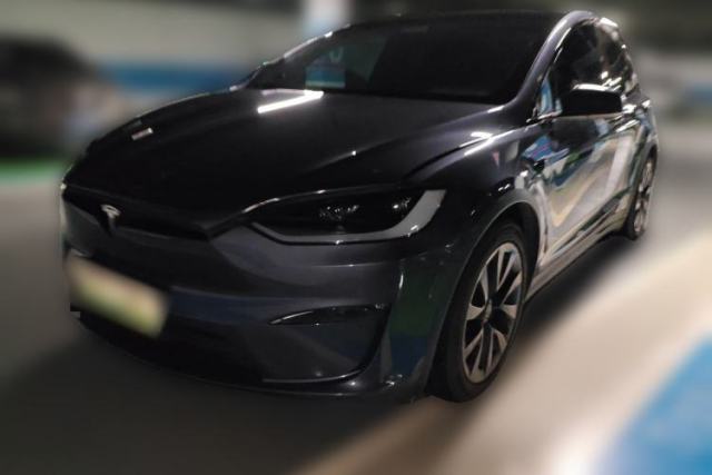 Used Tesla Model X 2023 Dual-Motor All-Wheel-Drive Version