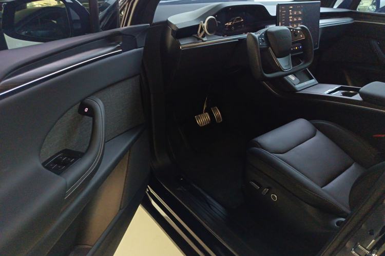 Used Tesla Model X 2023 Dual-Motor All-Wheel-Drive Version Driver Seat