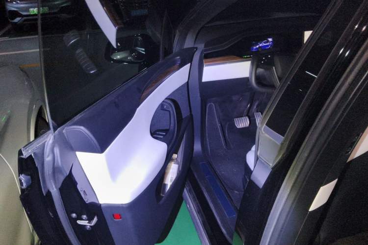 Used Tesla Model X 2023 Dual-Motor All-Wheel-Drive Version Driver Seat