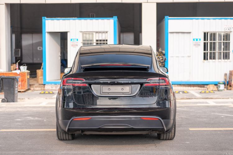 Used Tesla Model X 2023 Three-Motor All-Wheel-Drive Plaid Version Exterior 1