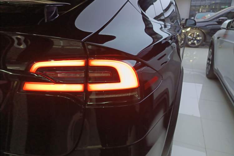 Used Tesla Model X 2023 Dual-Motor All-Wheel-Drive Version Exterior 1