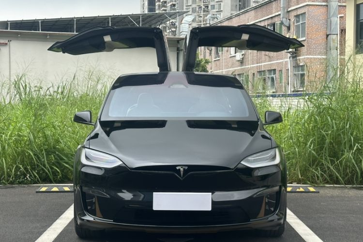 Used Tesla Model X 2023 Three-Motor All-Wheel-Drive Plaid Version Exterior 2