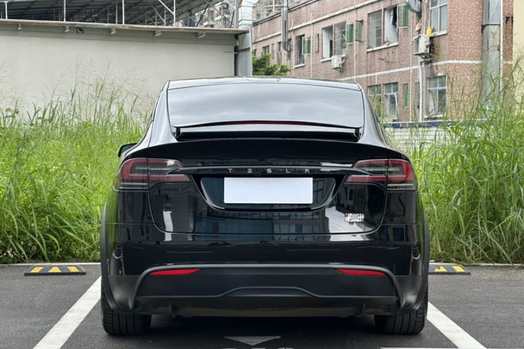Used Tesla Model X 2023 Three-Motor All-Wheel-Drive Plaid Version Exterior 3