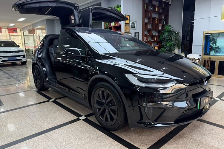 Used Tesla Model X 2023 Dual-Motor All-Wheel-Drive Version Exterior 3