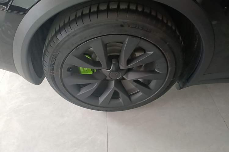 Used Tesla Model X 2023 Dual-Motor All-Wheel-Drive Version Exterior 5