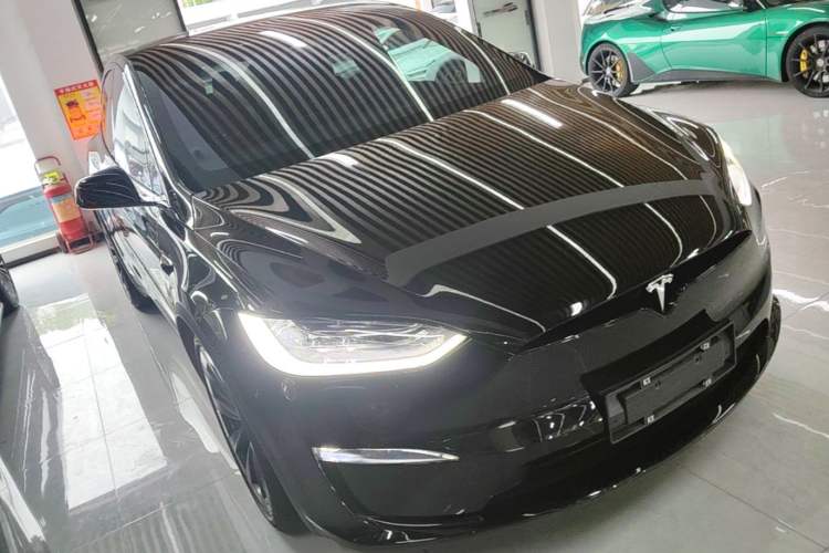 Used Tesla Model X 2023 Three-Motor All-Wheel-Drive Plaid Version Front Right 45 Deg