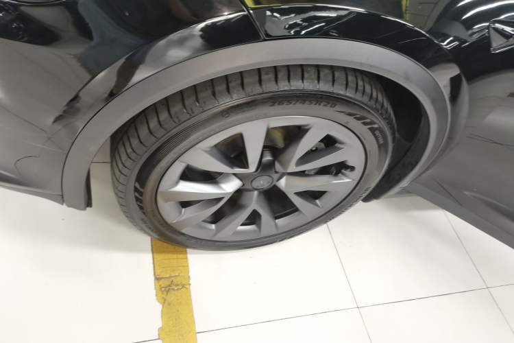 Used Tesla Model X 2023 Dual-Motor All-Wheel-Drive Version Left Front Wheel Hub