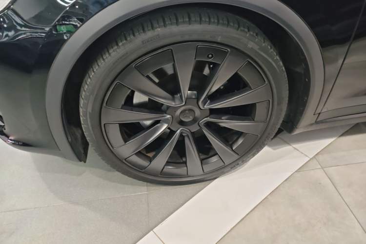 Used Tesla Model X 2023 Dual-Motor All-Wheel-Drive Version Left Front Wheel Hub