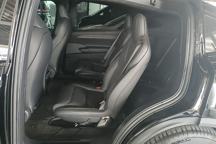 Used Tesla Model X 2023 Dual-Motor All-Wheel-Drive Version Left Rear Seat