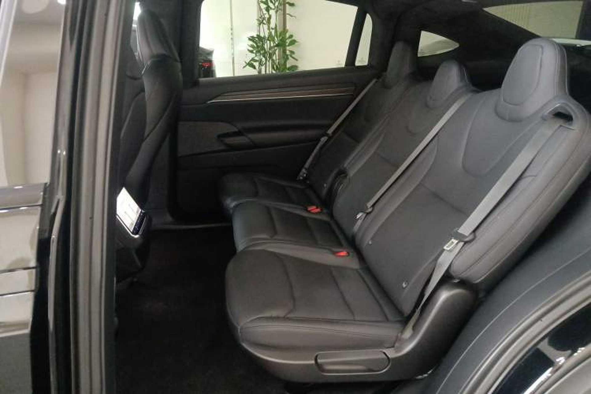 Used Tesla Model X 2023 Dual-Motor All-Wheel-Drive Version Left Rear Seat
