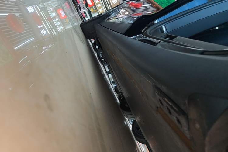 Used Tesla Model X 2023 Dual-Motor All-Wheel-Drive Version Left Side Sill