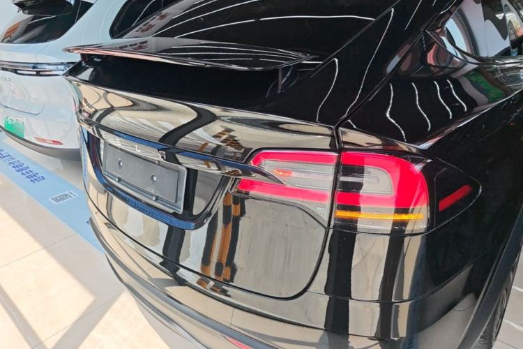 Used Tesla Model X 2023 Dual-Motor All-Wheel-Drive Version Rear