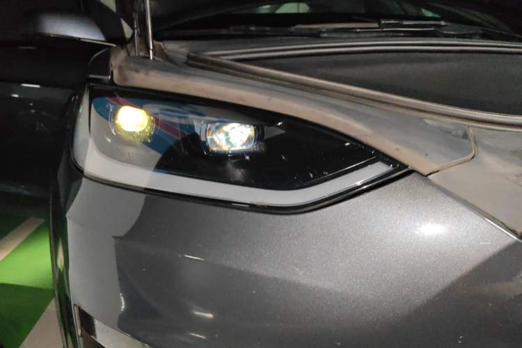 Used Tesla Model X 2023 Dual-Motor All-Wheel-Drive Version Right Front Headlight