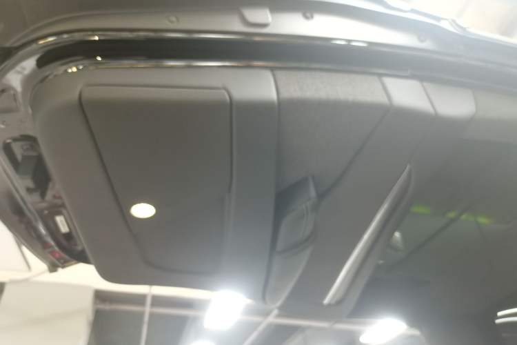 Used Tesla Model X 2023 Dual-Motor All-Wheel-Drive Version Right Rear Door Interior