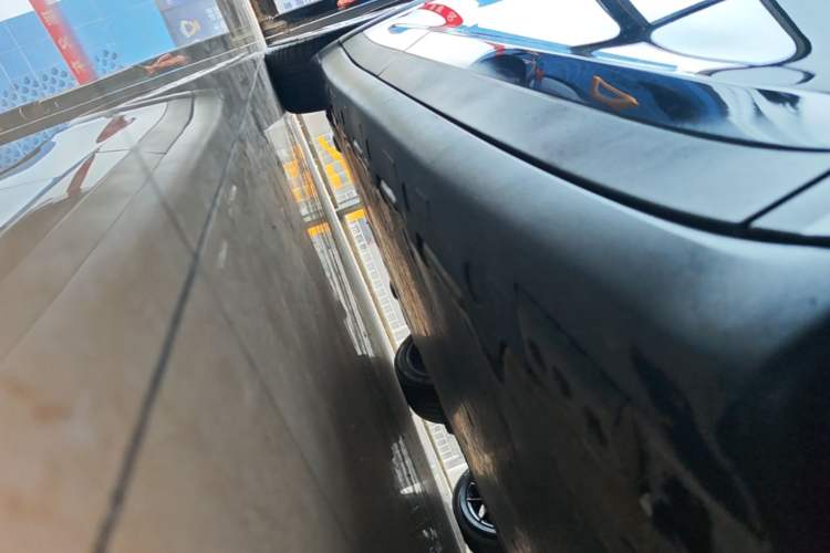 Used Tesla Model X 2023 Dual-Motor All-Wheel-Drive Version Right Side Sill