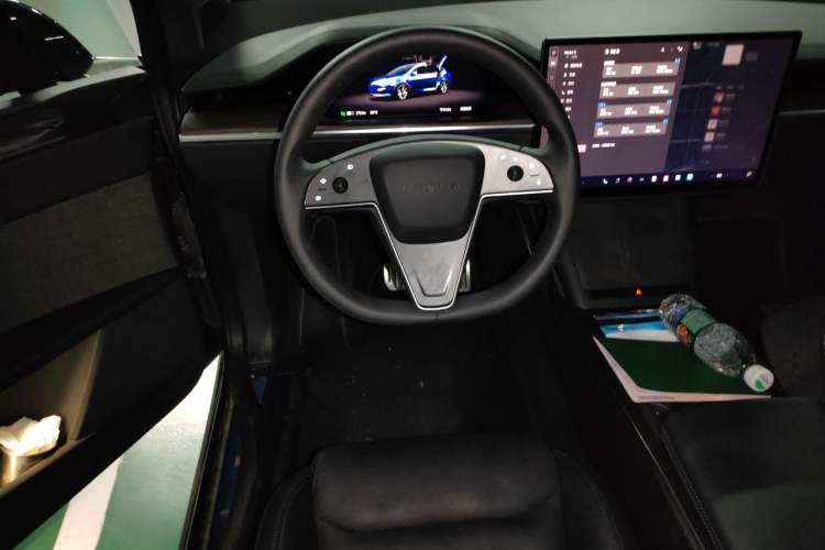 Used Tesla Model X 2023 Dual-Motor All-Wheel-Drive Version Steering Wheel